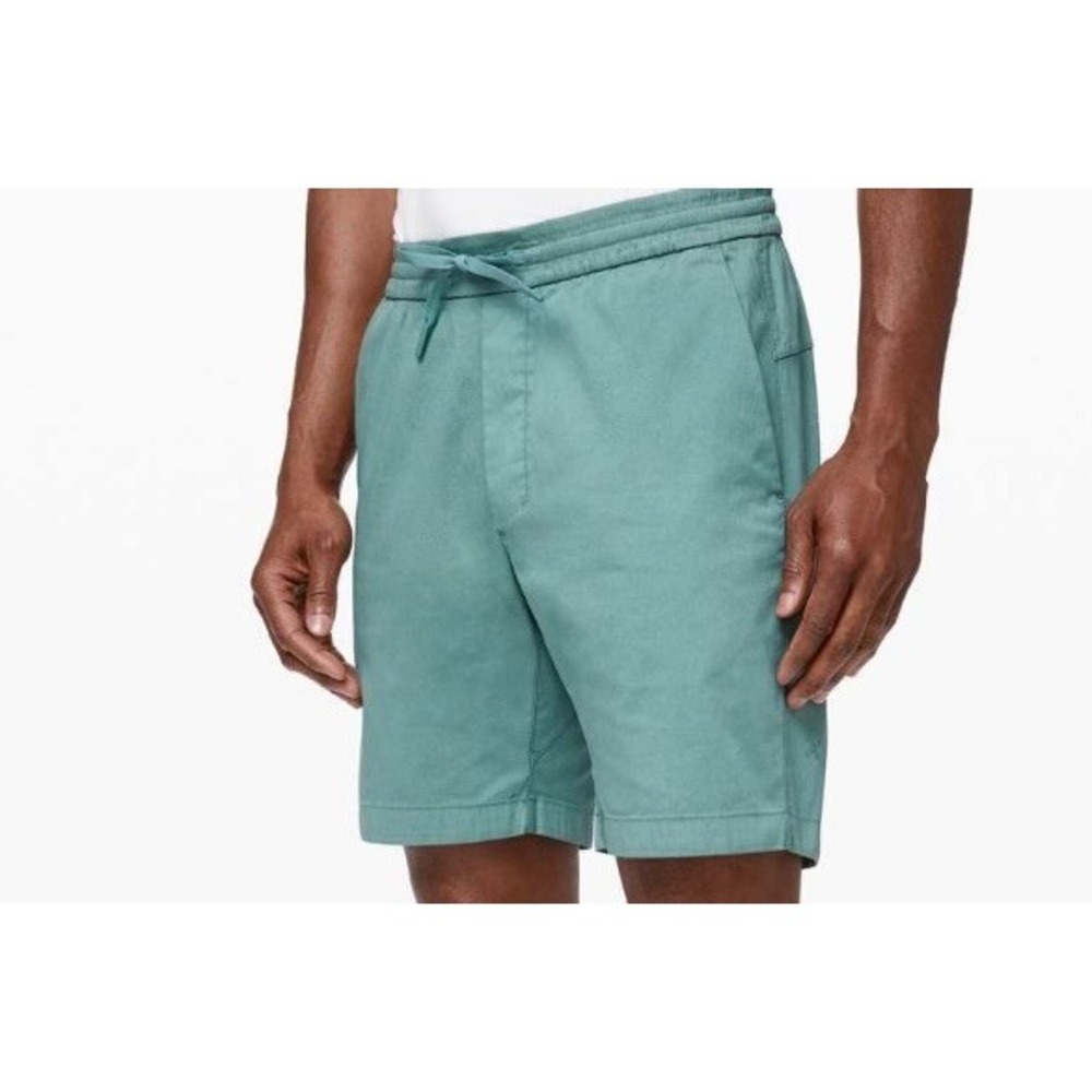 Lululemon Bowline Aquatic Green Short 8" SZ‎ L